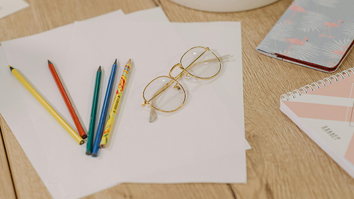 Accredited to Pavel Danilyuk thumbnail image